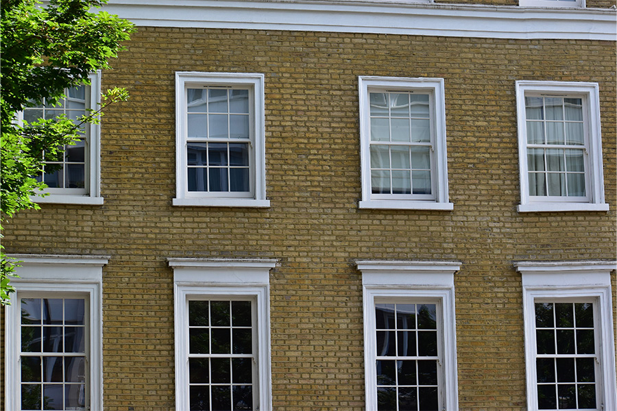 Sliding Sash, Flush Casement or Heritage Aluminium: Choosing the Right Windows for Your Property’s Era
