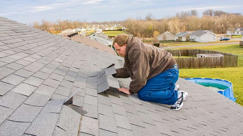 Safety measures taken by professional roofing contractors