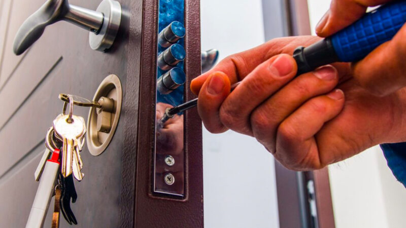 Looking for a locksmith near your area?