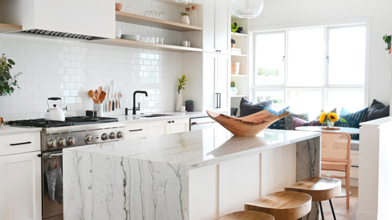 5 Reasons Why White Kitchens are Timeless