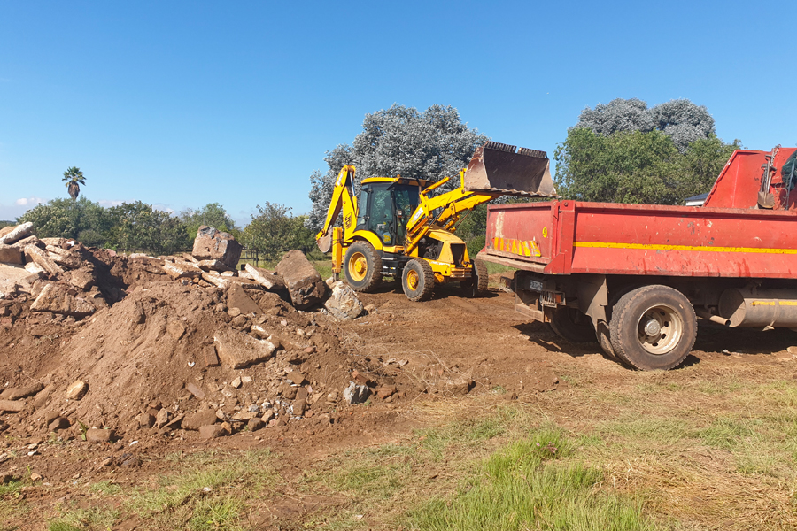 Disposing of your rubble on your own can be tough! Here’s the solution to work!