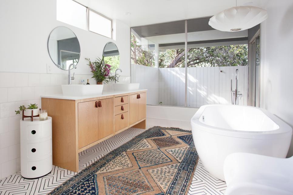 10 Budget-Friendly Ideas To Spruce Up Your Bathroom