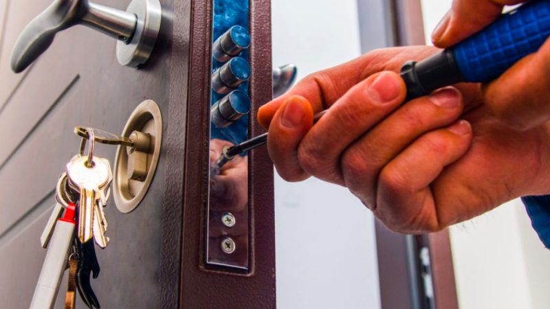 Leeds Locksmiths Exposed – What Really Happens on the Job