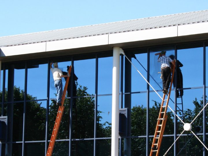 Elevating Workspace Comfort with Commercial Window Tinting