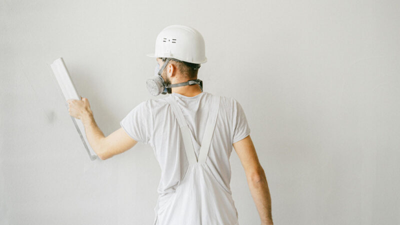 How Much Does a Decorator Cost?
