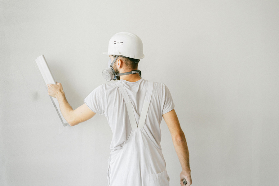 How Much Does a Decorator Cost?