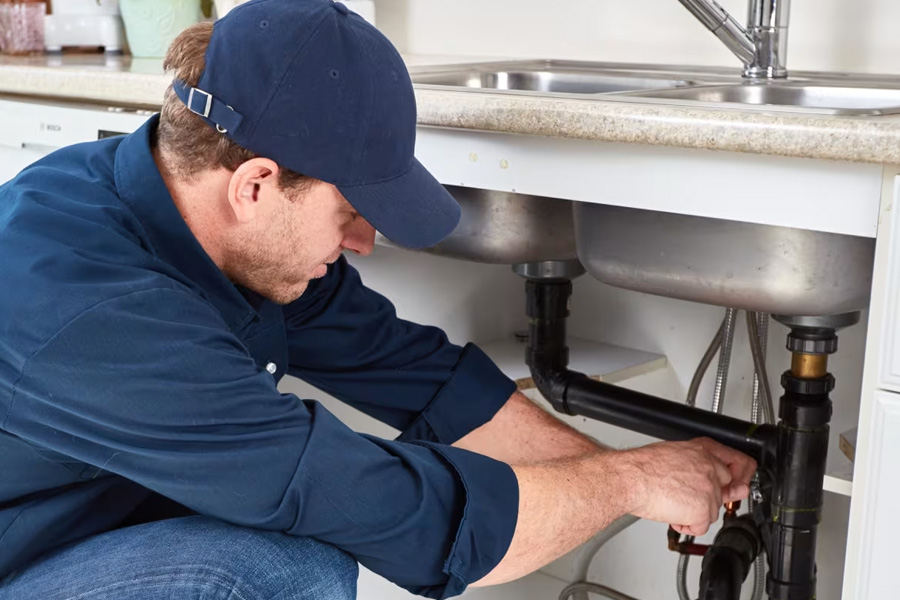 Modern Sewer Line Cleaning Techniques Used by Denver Plumbers