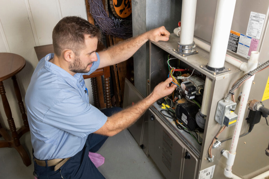 Stay Warm and Energy-Efficient with Furnace Replacement in Rock Island