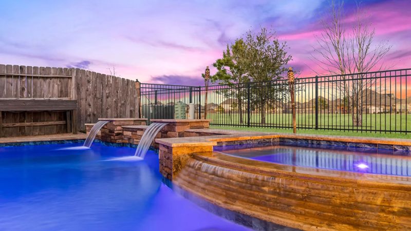 Luxury Pool: Blending Aesthetic and Functionality