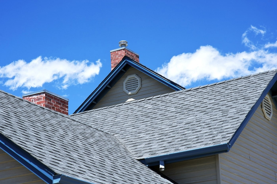 The Right Dumpster Makes Every Roofing Job in Stuart Faster and Safer